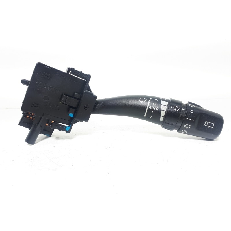 Recambio de mando limpia para kia carnival 2.2 crdi vgt active referencia OEM IAM 934204D102  