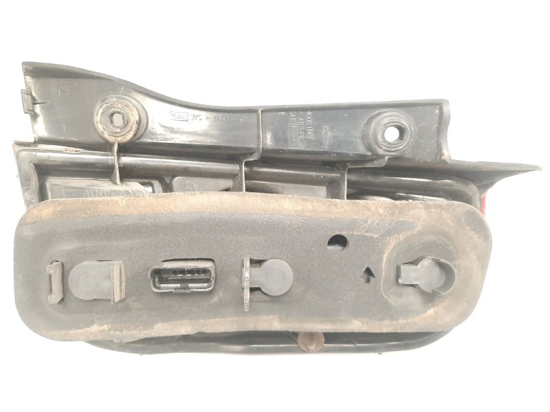 Recambio de piloto trasero izquierdo para nissan micra (k12e) acenta referencia OEM IAM   