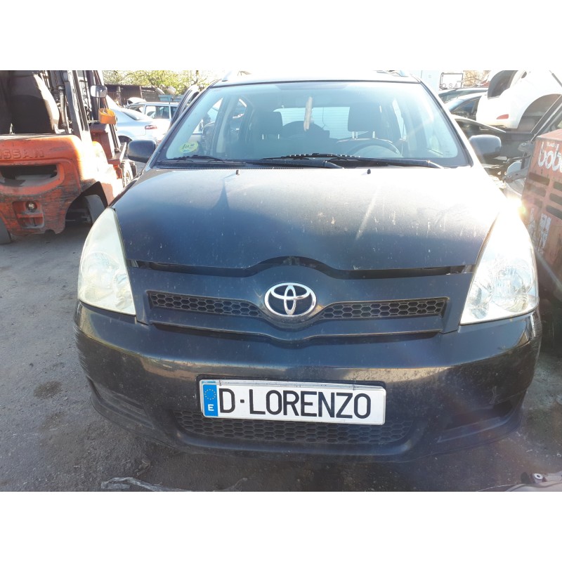 toyota corolla verso (r1) del año 2004