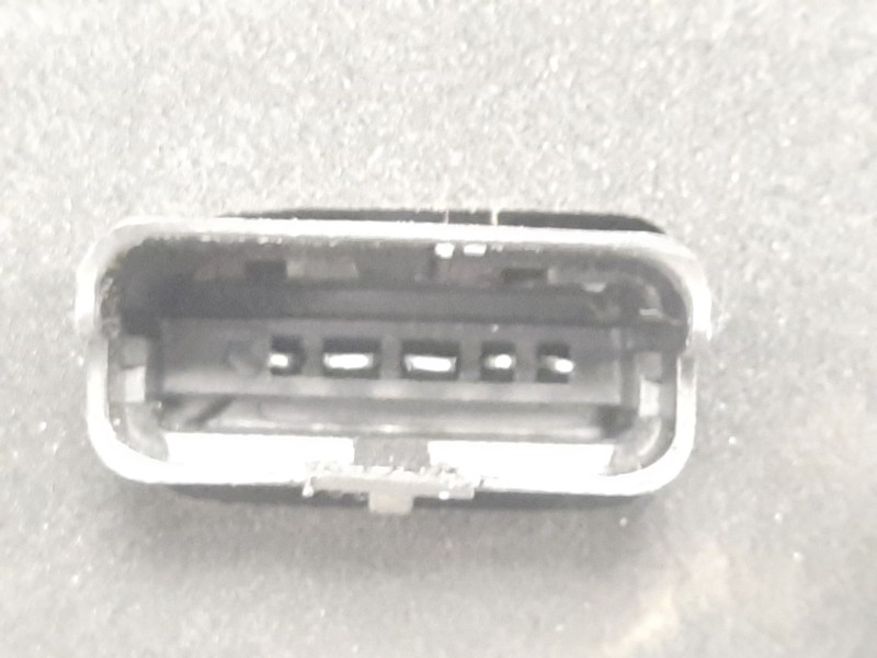 Recambio de piloto trasero izquierdo para nissan micra (k12e) acenta referencia OEM IAM   