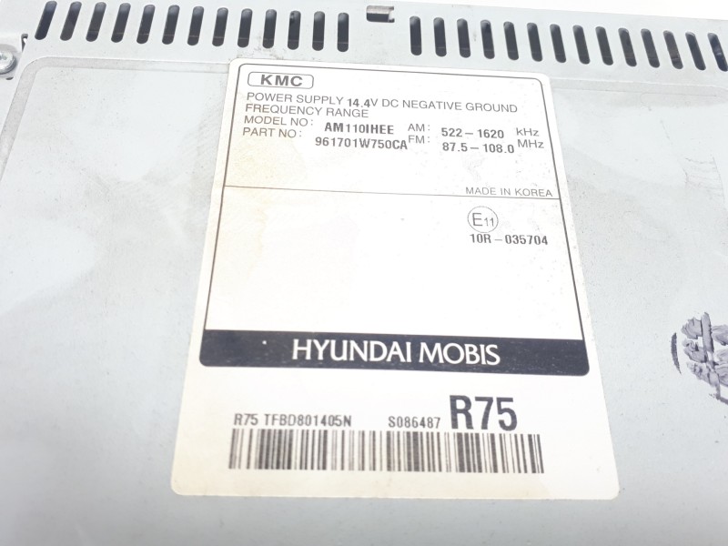 Recambio de sistema audio / radio cd para kia rio basic referencia OEM IAM 961701W750CA AM110IHEE 