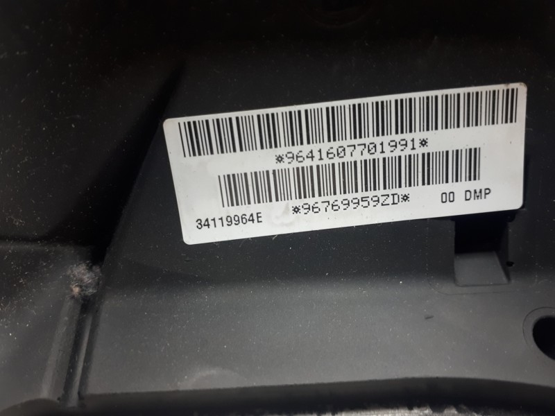 Recambio de volante para citroën c-elysée exclusive referencia OEM IAM 96769959ZD  