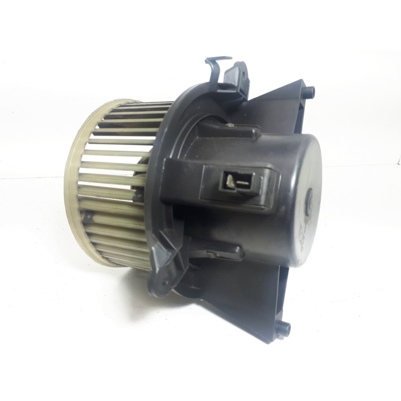 Recambio de motor calefaccion para fiat doblo i cargo 1.3 jtd basis furgón techo alto referencia OEM IAM 141730600  