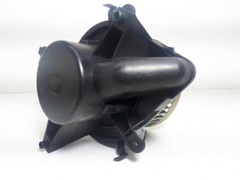 Recambio de motor calefaccion para fiat doblo i cargo 1.3 jtd basis furgón techo alto referencia OEM IAM 141730600  