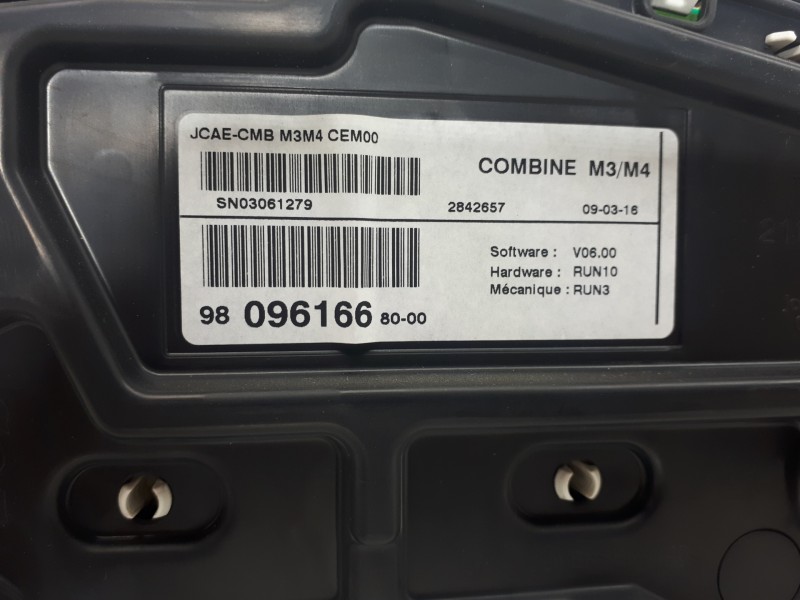 Recambio de cuadro instrumentos para citroën c-elysée exclusive referencia OEM IAM 980961668000  