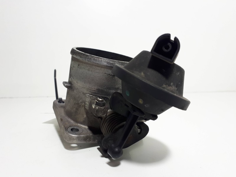 Recambio de caja mariposa para kia sorento 2.5 crdi active referencia OEM IAM 351004A400  