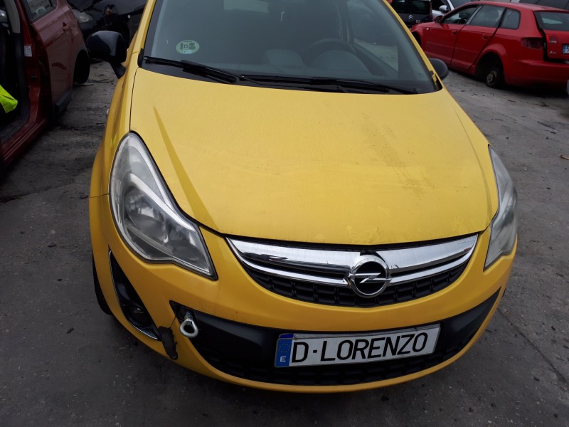 opel corsa d del año 2012