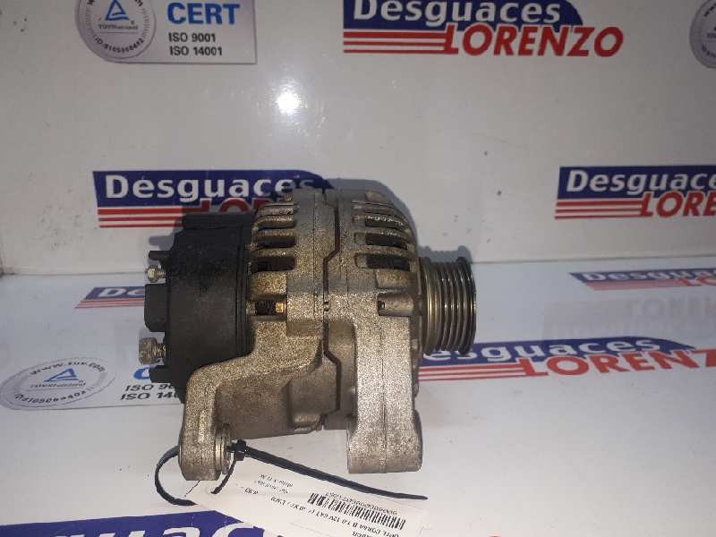 Recambio de alternador para opel corsa b 1.0 12v cat (x 10 xe / lw3) referencia OEM IAM 90561967 70A 0123110008