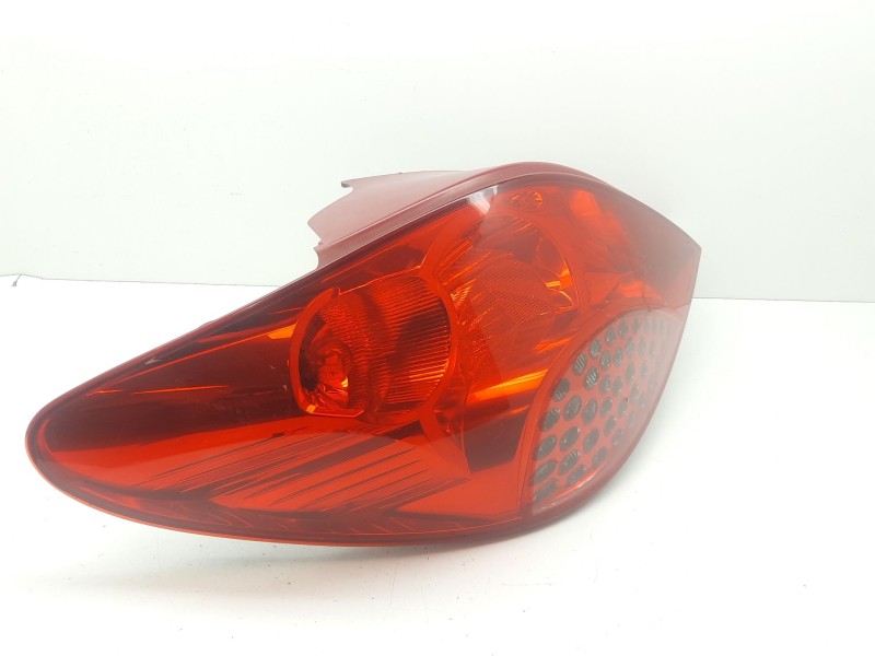 Recambio de piloto trasero izquierdo para peugeot 207 xs referencia OEM IAM   