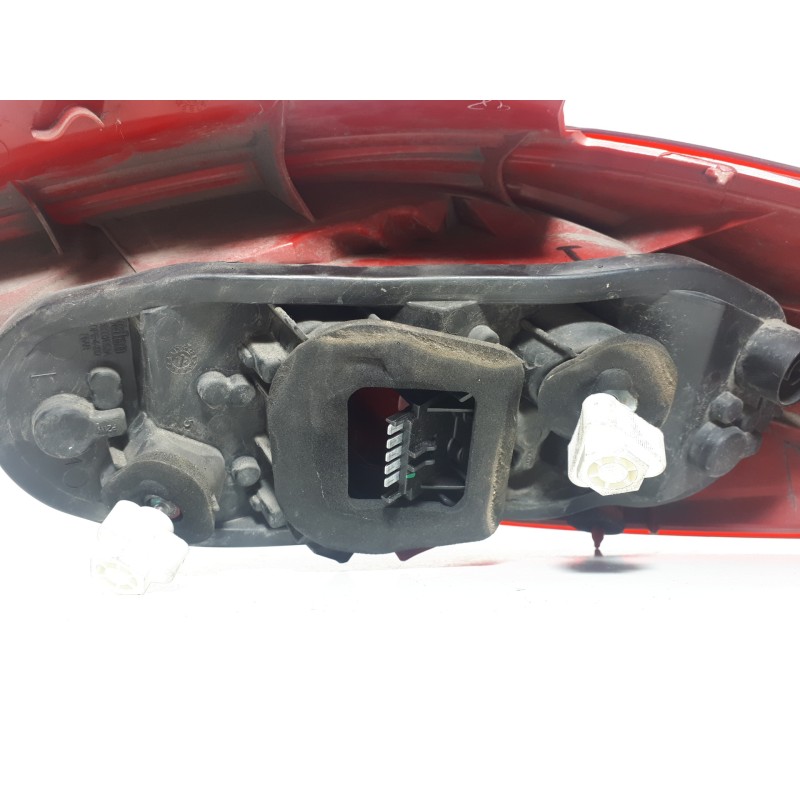 Recambio de piloto trasero izquierdo para opel corsa d corsavan referencia OEM IAM 13186350 89038960 368158932