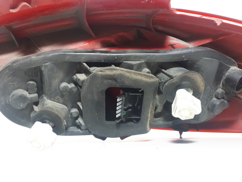 Recambio de piloto trasero izquierdo para opel corsa d corsavan referencia OEM IAM 13186350 89038960 368158932