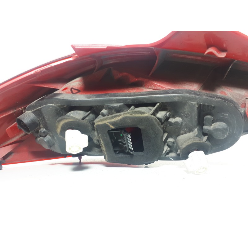 Recambio de piloto trasero derecho para opel corsa d corsavan referencia OEM IAM 13186351 89038961A 368158932