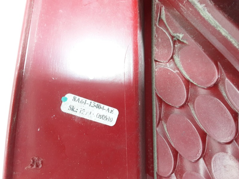 Recambio de piloto trasero derecho para ford fiesta (cb1) ambiente referencia OEM IAM 8A6113404AE  