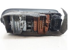 Recambio de mando elevalunas delantero izquierdo para renault megane ii classic berlina confort authentique referencia OEM IAM   2