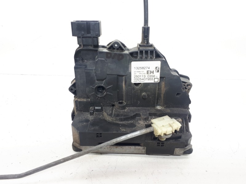 Recambio de cerradura puerta delantera derecha para opel corsa d corsavan referencia OEM IAM 13258274 2C1639101 