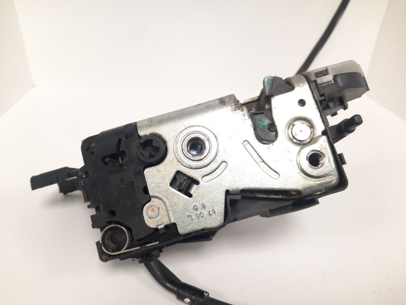 Recambio de cerradura puerta delantera derecha para peugeot 207 xs referencia OEM IAM 24099816 24087816 24091816