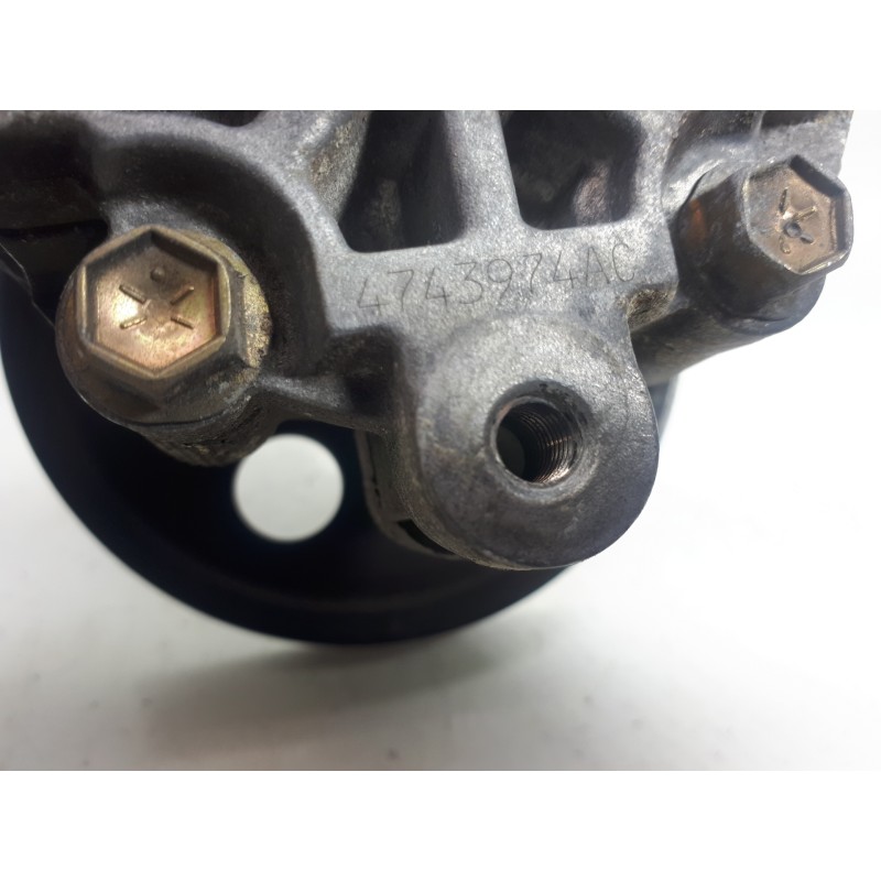 Recambio de bomba direccion para chrysler voyager (rg) 2.8 crd grand voyager limited referencia OEM IAM 4743974AC A5G22298 