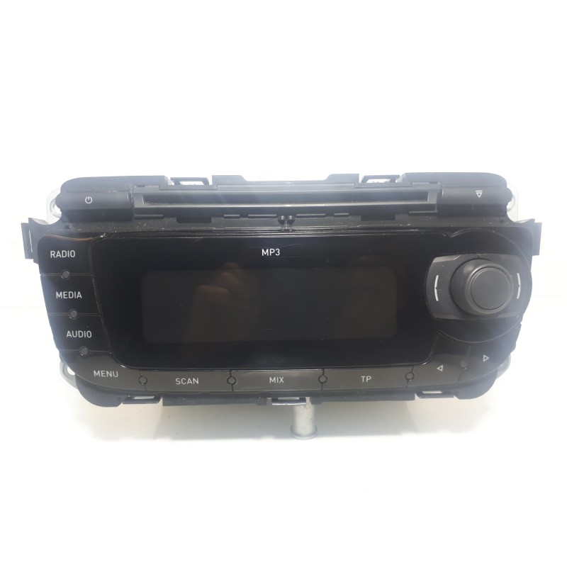 Recambio de sistema audio / radio cd para seat leon (1p1) comfort limited referencia OEM IAM 1P0035153  