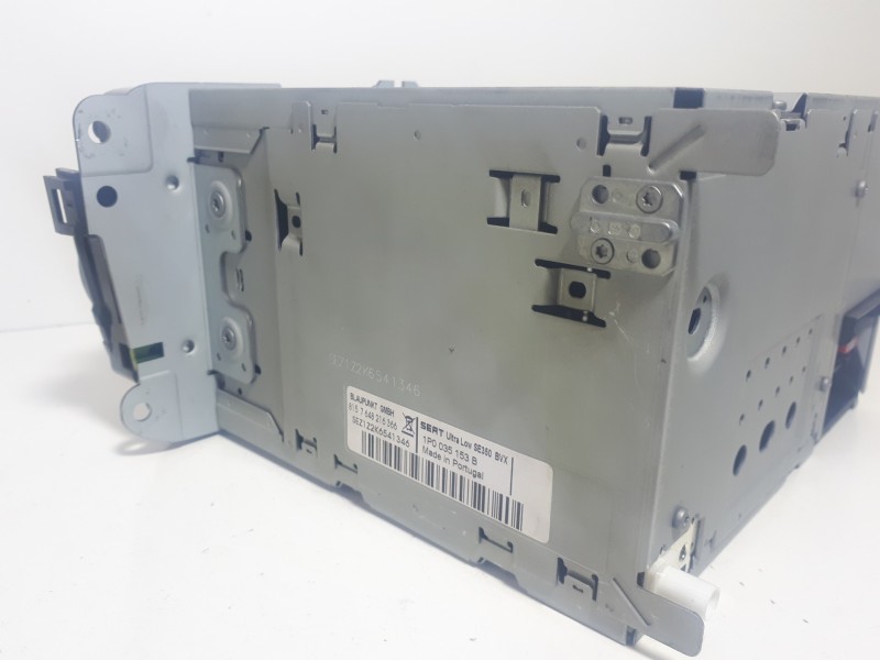 Recambio de sistema audio / radio cd para seat leon (1p1) comfort limited referencia OEM IAM 1P0035153  