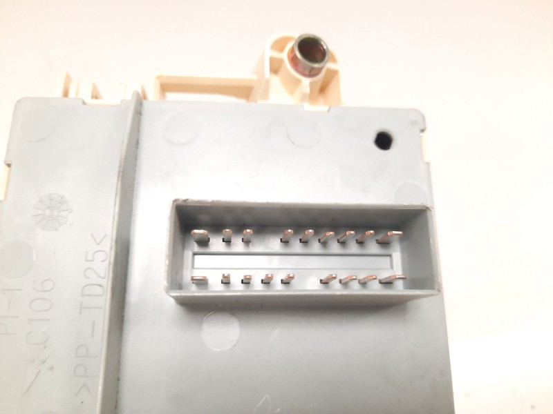 Recambio de caja reles / fusibles para fiat stilo (192) 1.9 jtd cat referencia OEM IAM 46750594 3N0D1K74D 