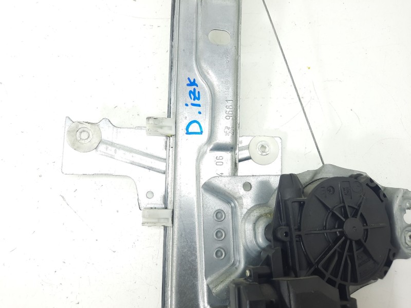 Recambio de elevalunas delantero izquierdo para peugeot 207 xs referencia OEM IAM 9681181980S 400917H 401786A8