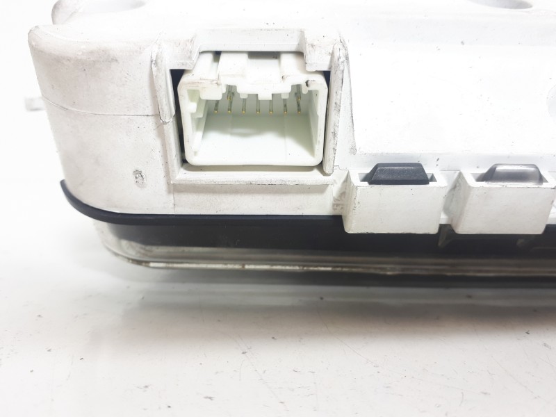 Recambio de cuadro instrumentos para volvo s40 berlina 1.6 d kinetic referencia OEM IAM 30786344 30710071 8602879