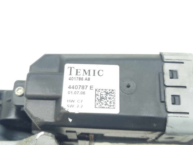 Recambio de elevalunas delantero izquierdo para peugeot 207 xs referencia OEM IAM 9681181980S 400917H 401786A8