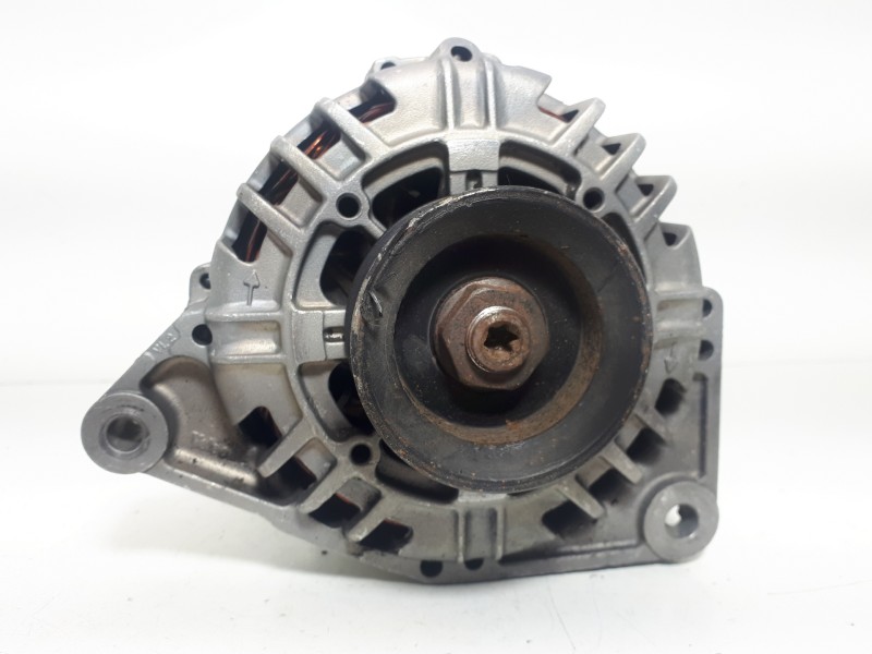Recambio de alternador para audi allroad quattro (4b5) 2.5 tdi (132kw) referencia OEM IAM  0986044470 