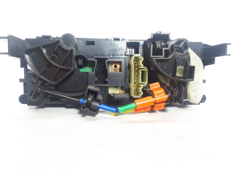 Recambio de mando climatizador para peugeot 207 confort referencia OEM IAM N102080FQ 69910004 