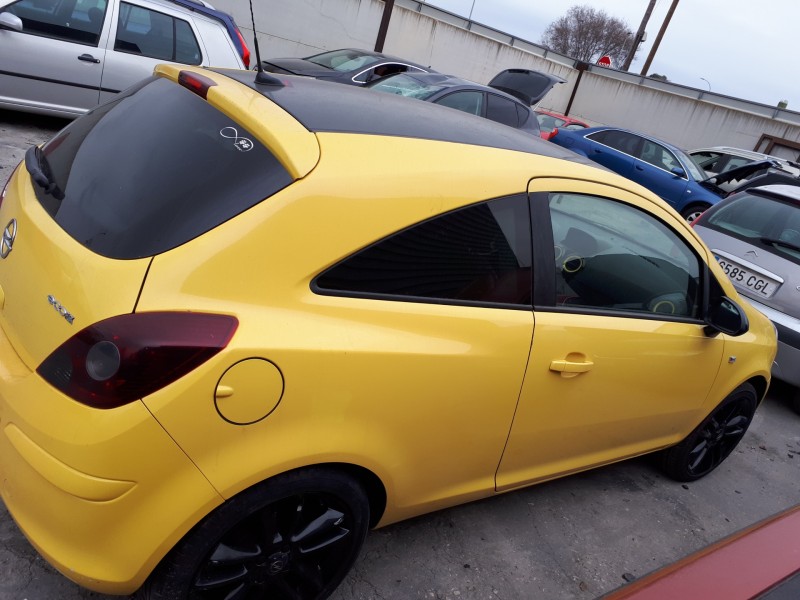 opel corsa d del año 2012