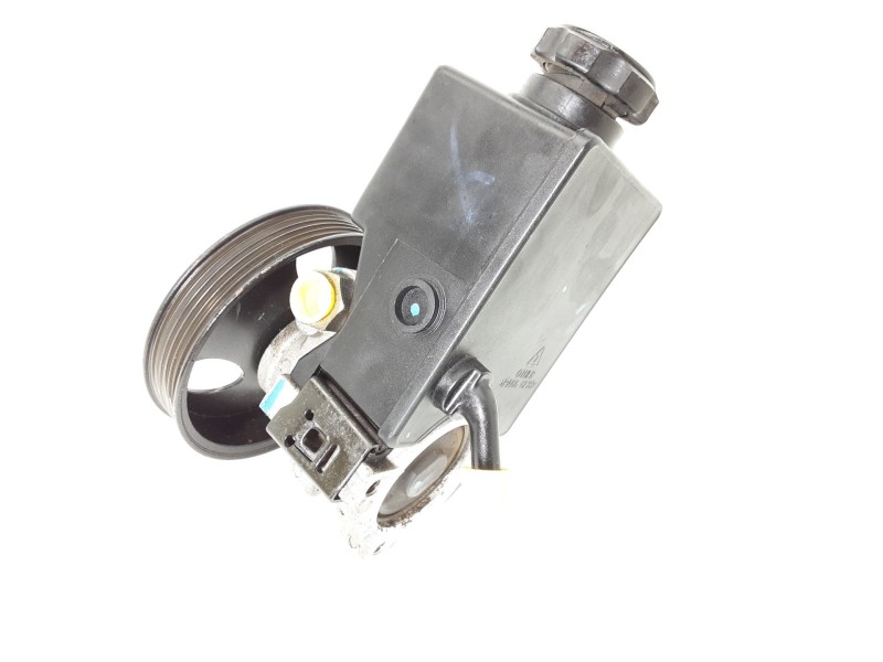 Recambio de bomba direccion para ssangyong rodius i 2.7 xdi referencia OEM IAM NS6540647  
