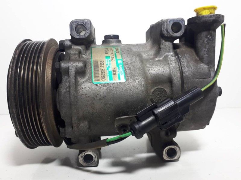 Recambio de compresor aire acondicionado para ford fiesta (cbk) ambiente referencia OEM IAM 2S6119D629AD 1442F 