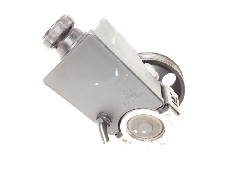 Recambio de bomba direccion para ssangyong rodius i 2.7 xdi referencia OEM IAM NS6540647  
