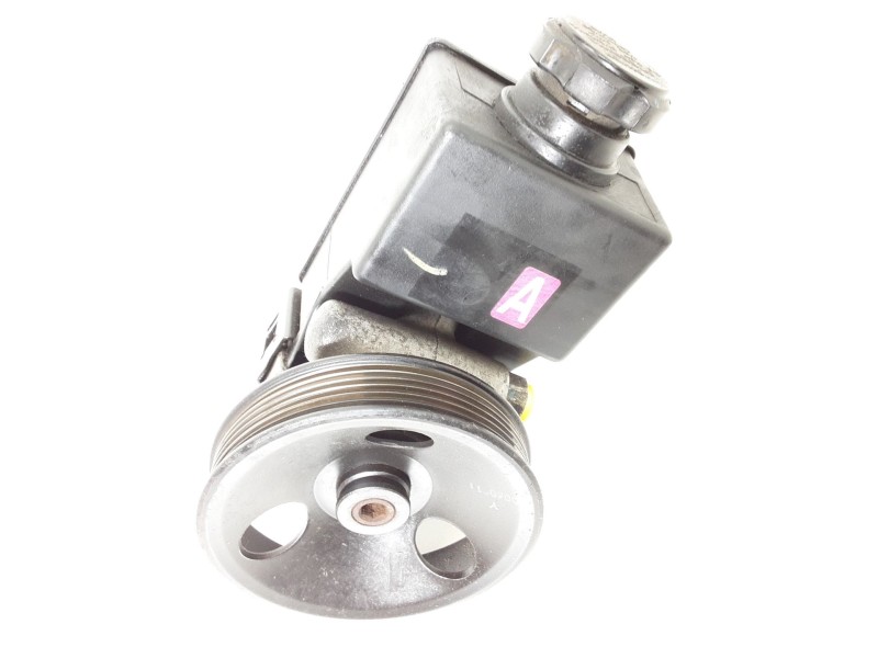 Recambio de bomba direccion para ssangyong rodius i 2.7 xdi referencia OEM IAM NS6540647  