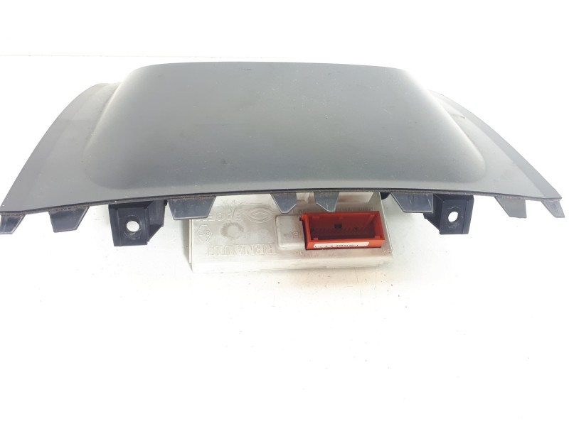 Recambio de pantalla multifuncion para renault megane ii classic berlina confort authentique referencia OEM IAM 820017839  