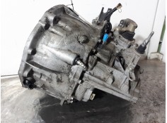 Recambio de caja cambios para renault megane ii classic berlina confort authentique referencia OEM IAM ND0001 A131935  2