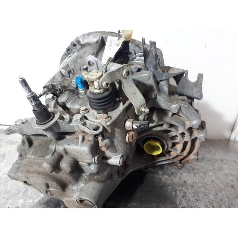 Recambio de caja cambios para renault megane ii classic berlina confort authentique referencia OEM IAM ND0001 A131935 