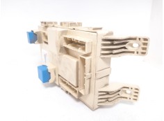 Recambio de caja reles / fusibles para kia venga emotion referencia OEM IAM 1J0111010312010 1J0111003121364  2