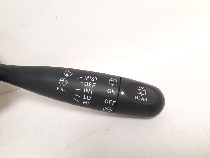 Recambio de mando limpia para toyota yaris (ncp1/nlp1/scp1) 1.0 cat referencia OEM IAM  31380 