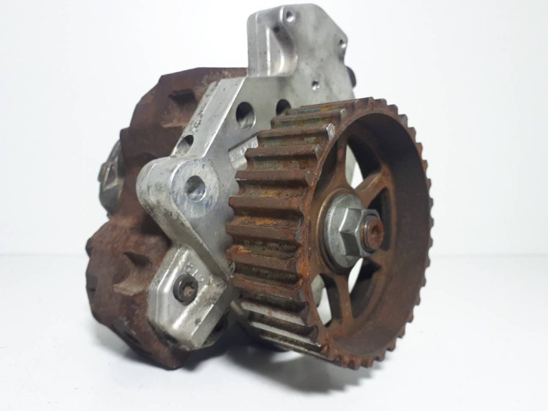 Recambio de bomba inyeccion para renault megane ii berlina 5p confort authentique referencia OEM IAM 8200108225 0445010075 CRCP3