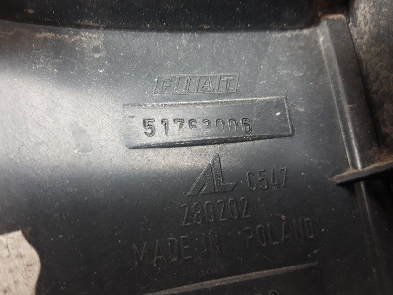 Recambio de piloto trasero derecho para fiat panda (169) 1.2 8v classic referencia OEM IAM 51763006  