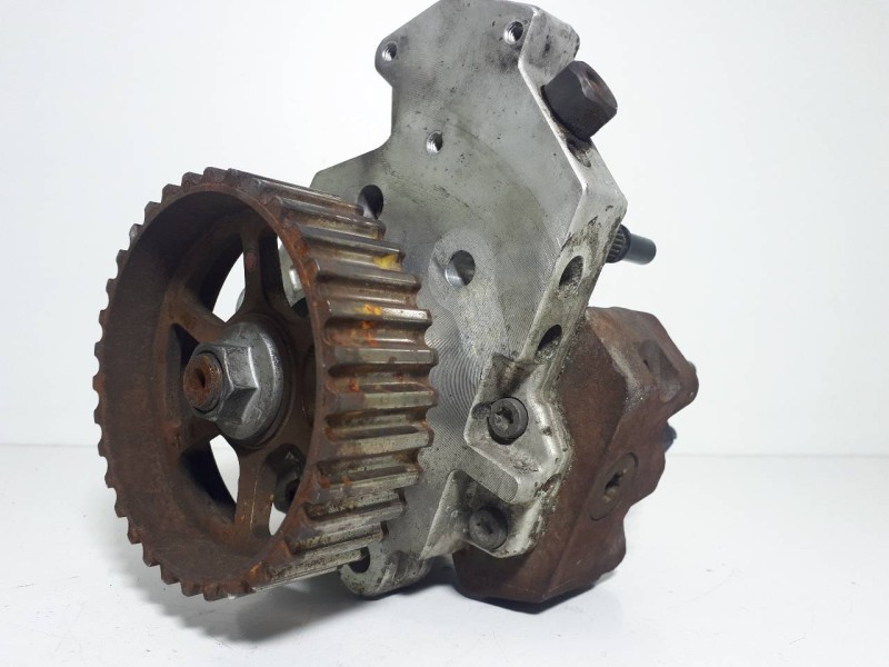 Recambio de bomba inyeccion para renault megane ii berlina 5p confort authentique referencia OEM IAM 8200108225 0445010075 CRCP3