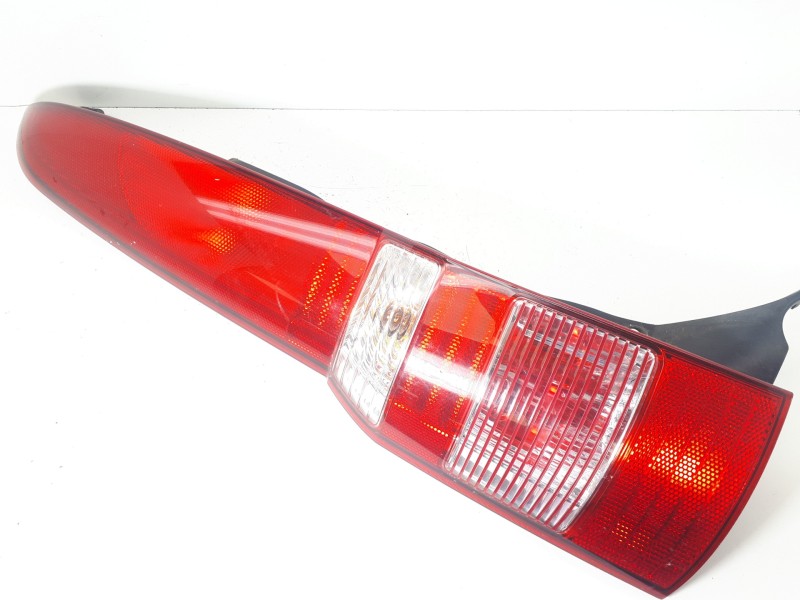 Recambio de piloto trasero izquierdo para fiat panda (169) 1.2 8v classic referencia OEM IAM 51763008  