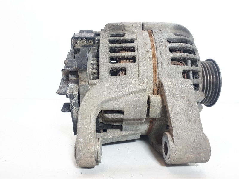 Recambio de alternador para opel agila básico referencia OEM IAM 24437119 0124225018 70A