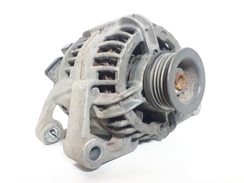 Recambio de alternador para opel agila básico referencia OEM IAM 24437119 0124225018 70A