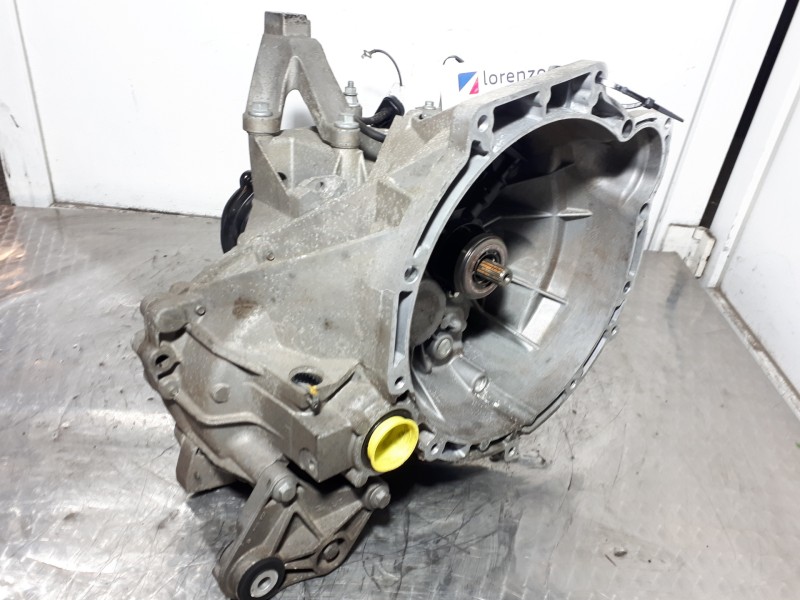 Recambio de caja cambios para ford focus berlina (cap) ambiente (d) referencia OEM IAM 3M5R7002NF T6TC1 