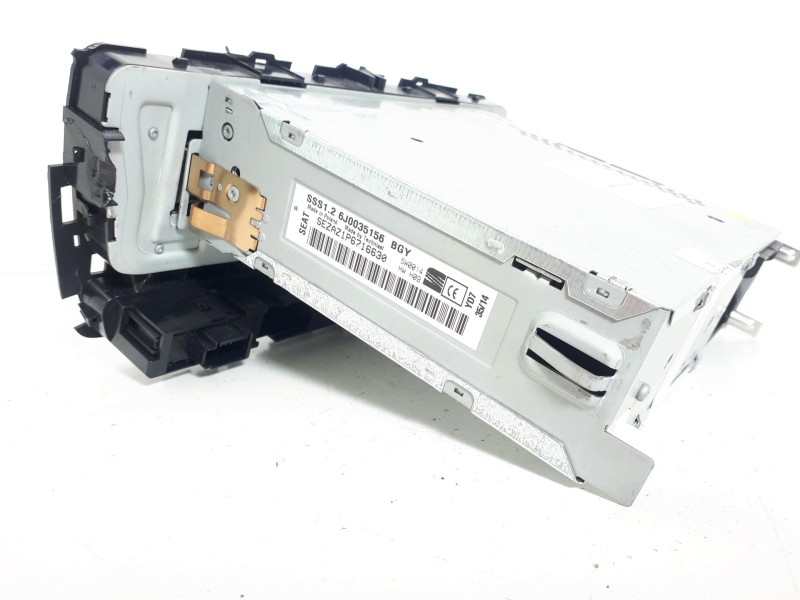 Recambio de sistema audio / radio cd para seat ibiza (6j5) copa referencia OEM IAM 6J0035156  