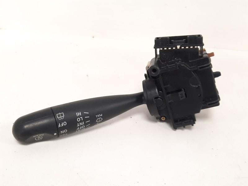 Recambio de mando limpia para toyota yaris (ncp1/nlp1/scp1) 1.0 cat referencia OEM IAM  31380 