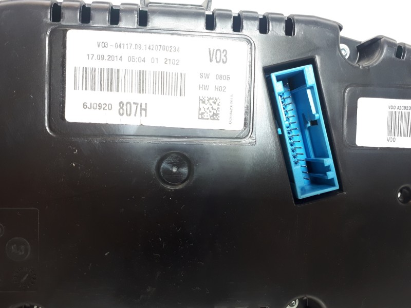 Recambio de cuadro instrumentos para seat ibiza (6j5) copa referencia OEM IAM 6J0920807H A2C92356200 