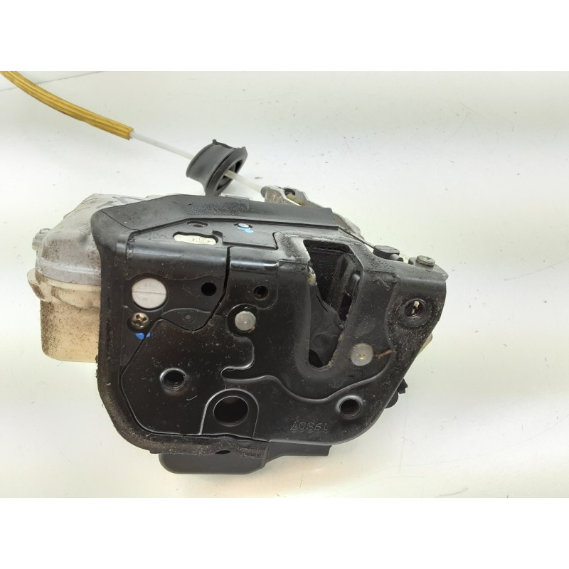 Recambio de cerradura puerta delantera izquierda para audi a3 (8p) 1.9 tdi e limited edition referencia OEM IAM 4F1837015  